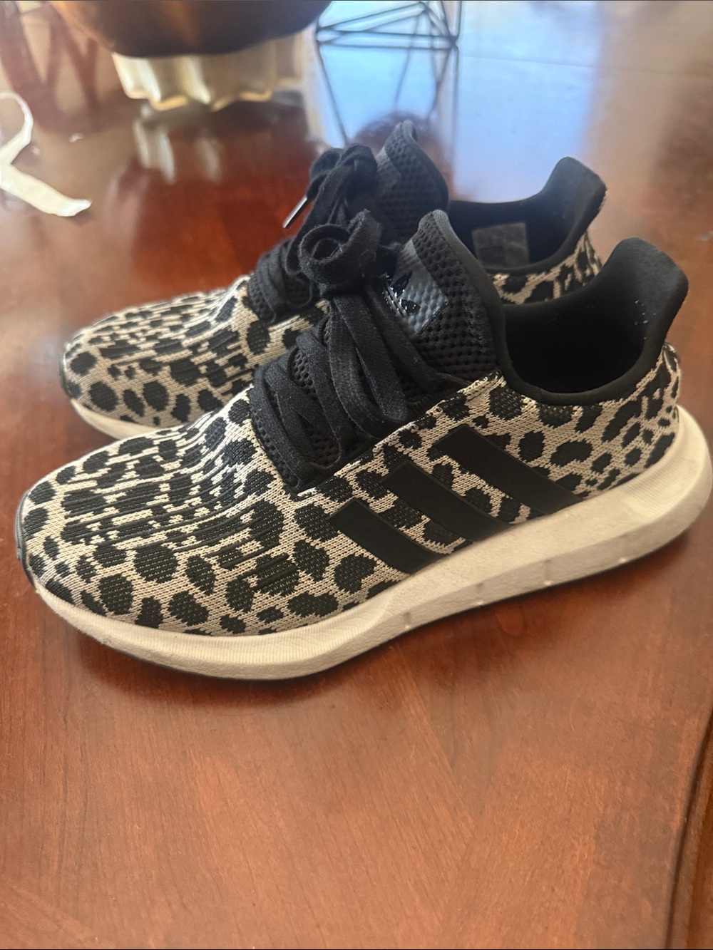 Womens Leopard Print Athletic Sneakers - Black/White